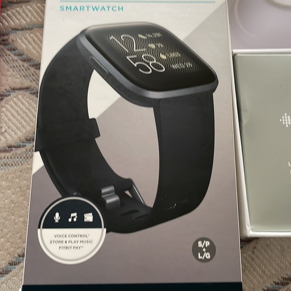 Fitbit - Picture 3 of 3